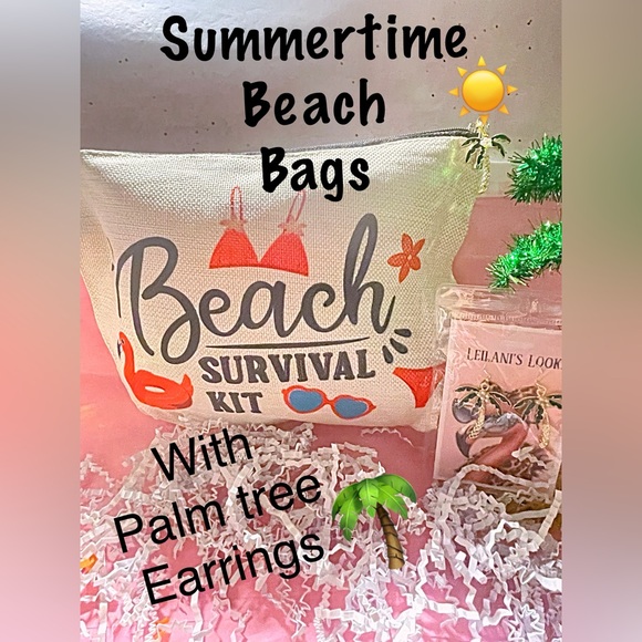 Flamingo and Floral Graphic Tote - Picture 1 of 4